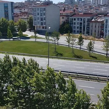 شقة مفروشة في Furnished In * Istanbul